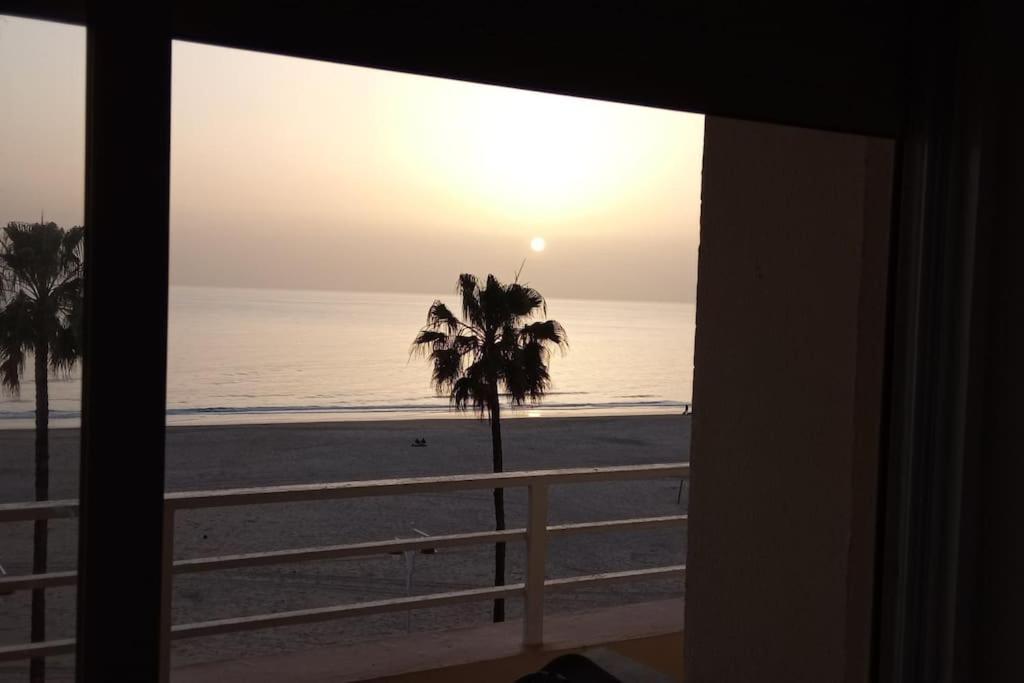 Apartament Cadiz Paseo Maritimo Playa Victoria Frontal Mar Zewnętrze zdjęcie