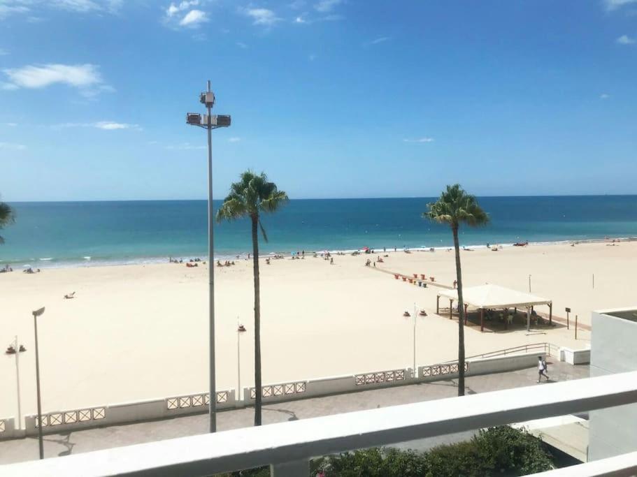 Apartament Cadiz Paseo Maritimo Playa Victoria Frontal Mar Zewnętrze zdjęcie